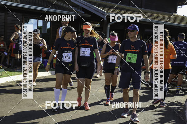 Buy your photos of the event1 Beer Run Expo guas on Fotop