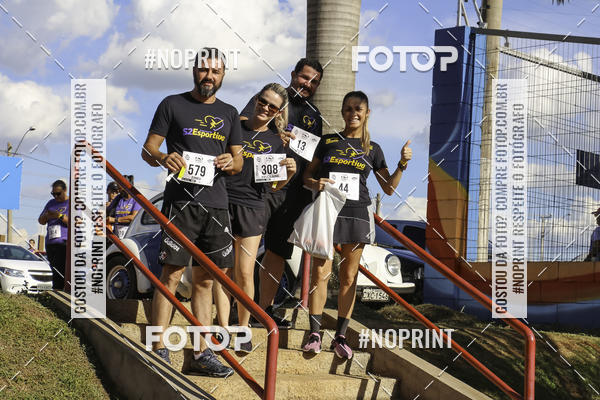 Buy your photos of the event1 Beer Run Expo guas on Fotop