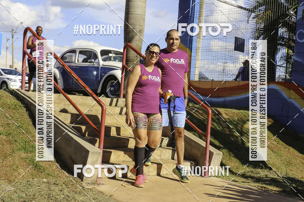 Buy your photos of the event1 Beer Run Expo guas on Fotop