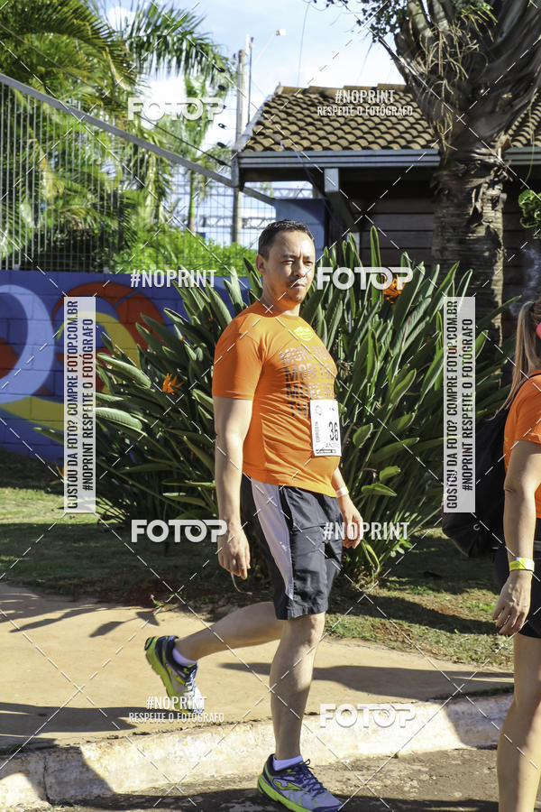 Buy your photos of the event1 Beer Run Expo guas on Fotop
