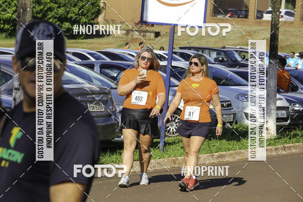 Buy your photos of the event1 Beer Run Expo guas on Fotop
