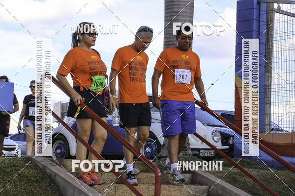 Buy your photos of the event1� Beer Run Expo �guas on Fotop