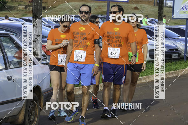 Buy your photos of the event1� Beer Run Expo �guas on Fotop