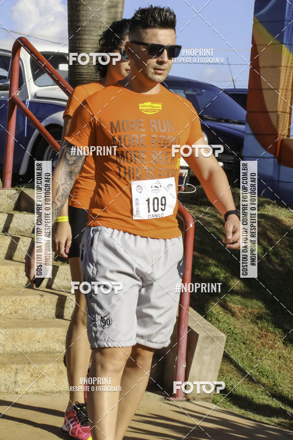 Buy your photos of the event1� Beer Run Expo �guas on Fotop