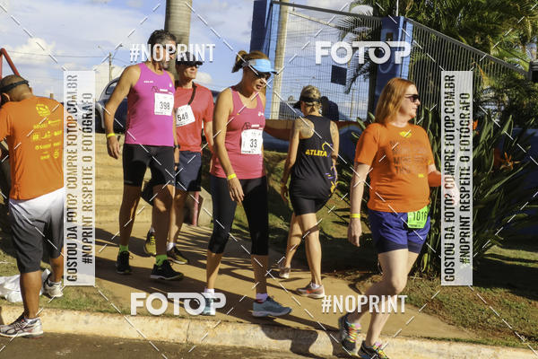 Buy your photos of the event1� Beer Run Expo �guas on Fotop