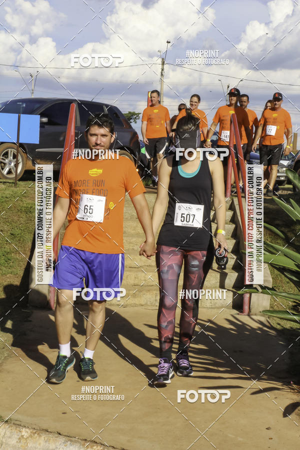 Buy your photos of the event1� Beer Run Expo �guas on Fotop