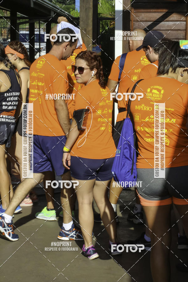 Buy your photos of the event1� Beer Run Expo �guas on Fotop