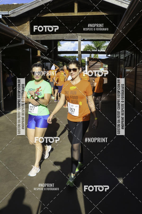 Buy your photos of the event1� Beer Run Expo �guas on Fotop