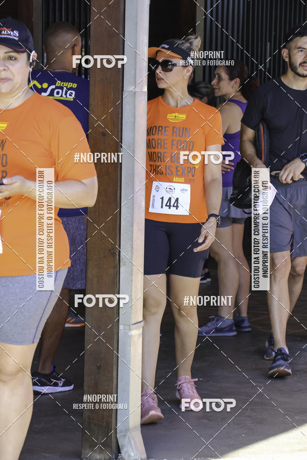 Buy your photos of the event1� Beer Run Expo �guas on Fotop