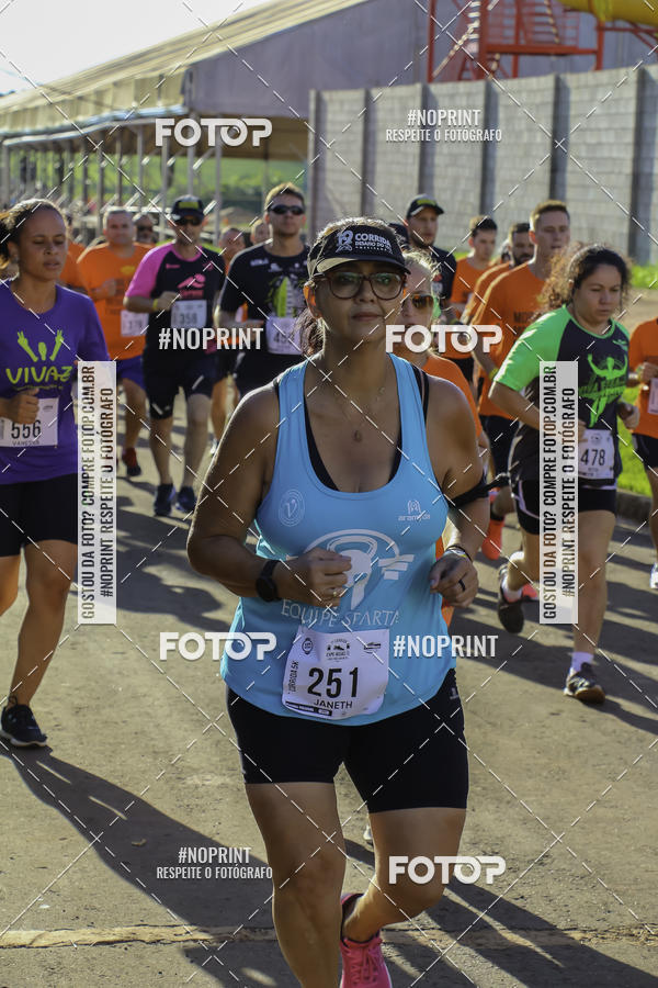 Buy your photos of the event1� Beer Run Expo �guas on Fotop