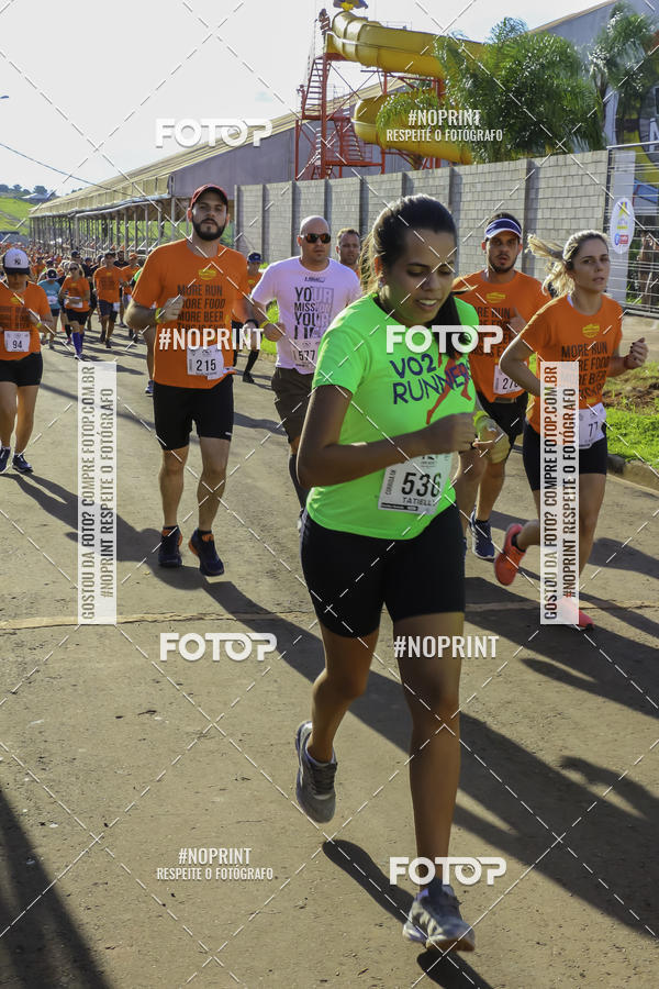 Buy your photos of the event1� Beer Run Expo �guas on Fotop