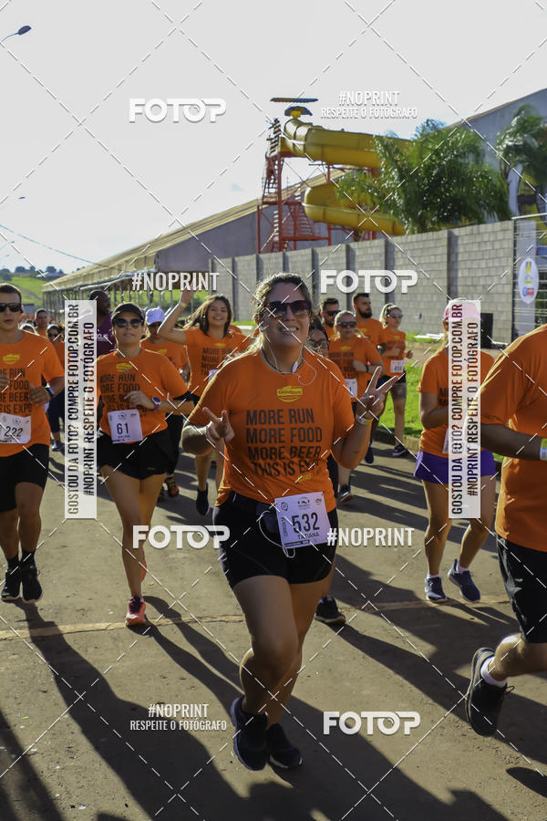 Buy your photos of the event1� Beer Run Expo �guas on Fotop