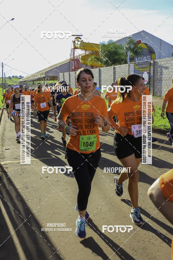 Buy your photos of the event1� Beer Run Expo �guas on Fotop