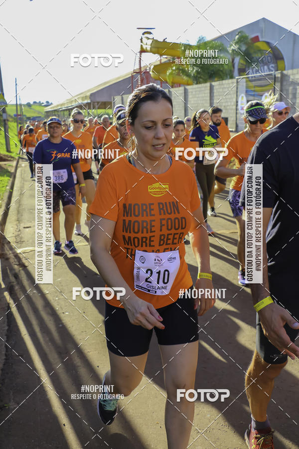 Buy your photos of the event1� Beer Run Expo �guas on Fotop