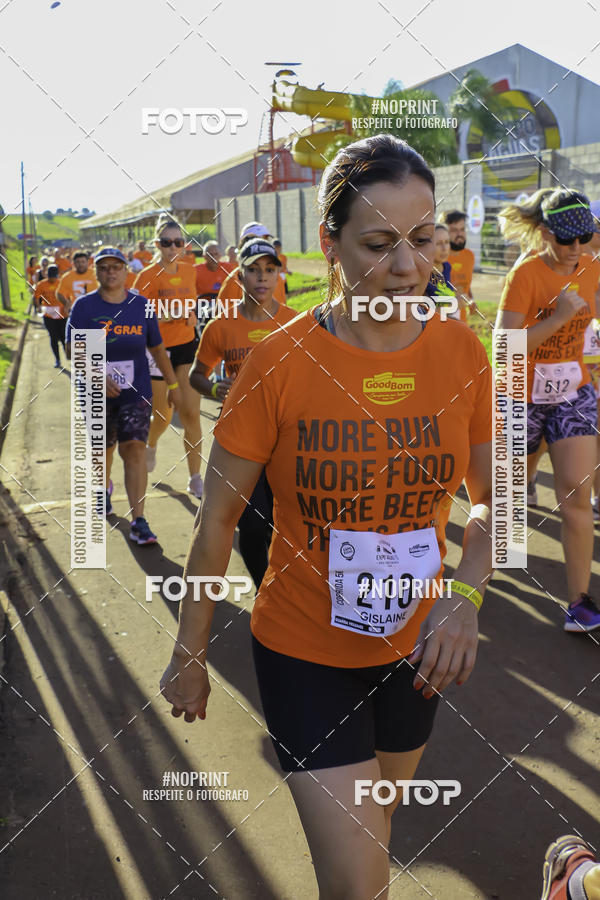 Buy your photos of the event1� Beer Run Expo �guas on Fotop