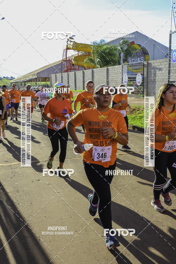 Buy your photos of the event1� Beer Run Expo �guas on Fotop