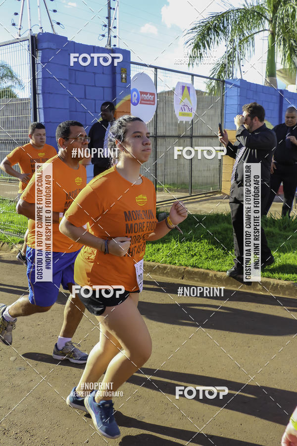 Buy your photos of the event1� Beer Run Expo �guas on Fotop