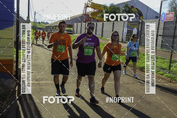Buy your photos of the event1� Beer Run Expo �guas on Fotop
