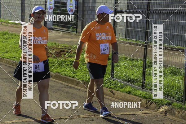 Buy your photos of the event1� Beer Run Expo �guas on Fotop
