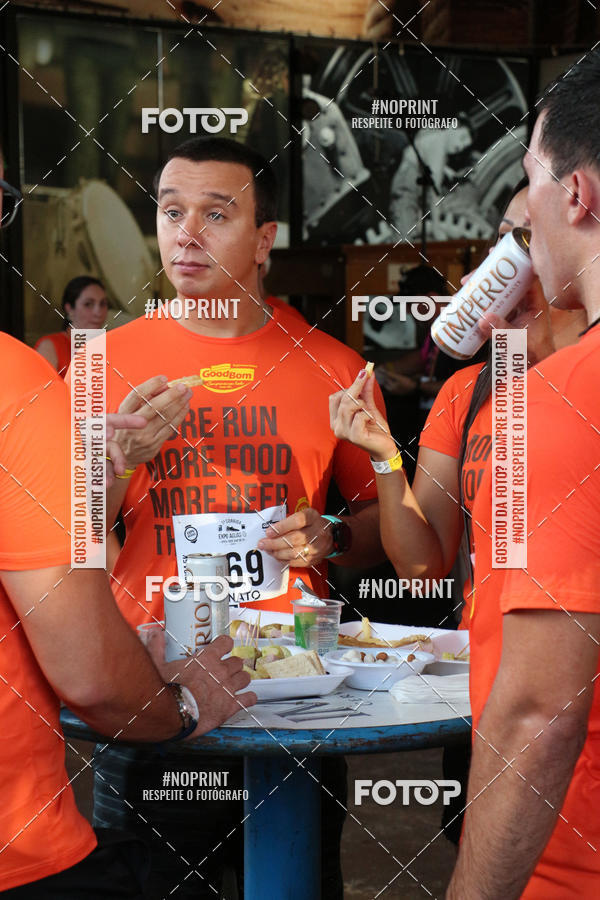 Buy your photos of the event1� Beer Run Expo �guas on Fotop