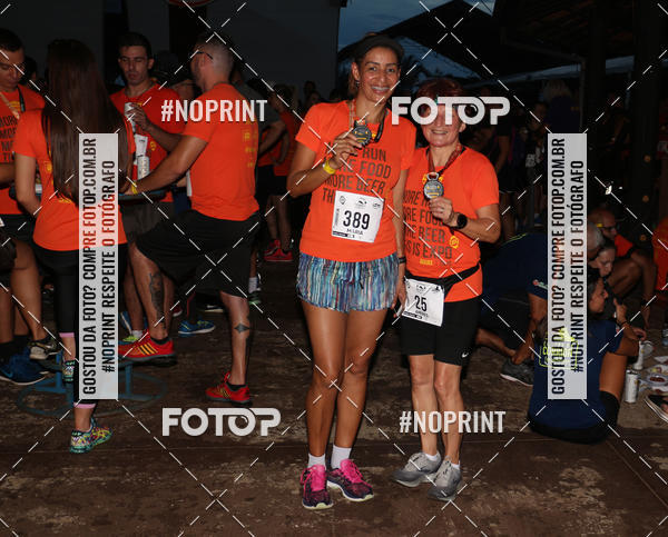Buy your photos of the event1� Beer Run Expo �guas on Fotop