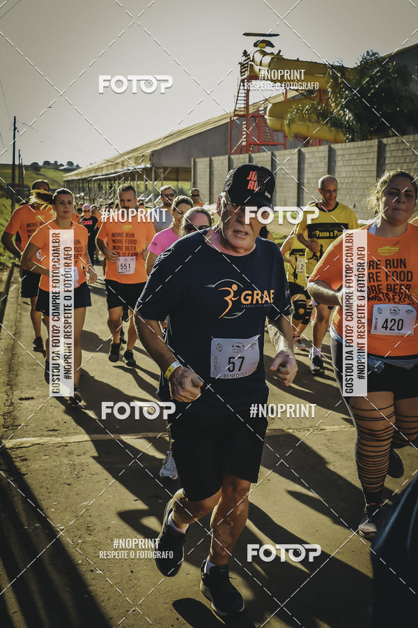 Buy your photos of the event1� Beer Run Expo �guas on Fotop