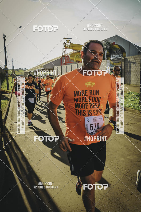 Buy your photos of the event1� Beer Run Expo �guas on Fotop