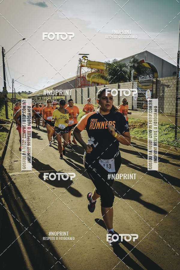 Buy your photos of the event1� Beer Run Expo �guas on Fotop