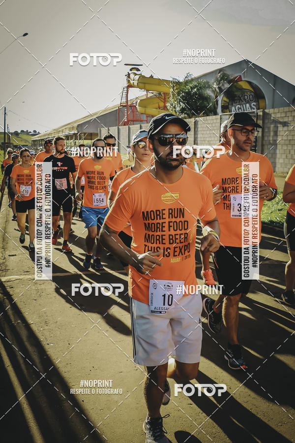 Buy your photos of the event1� Beer Run Expo �guas on Fotop