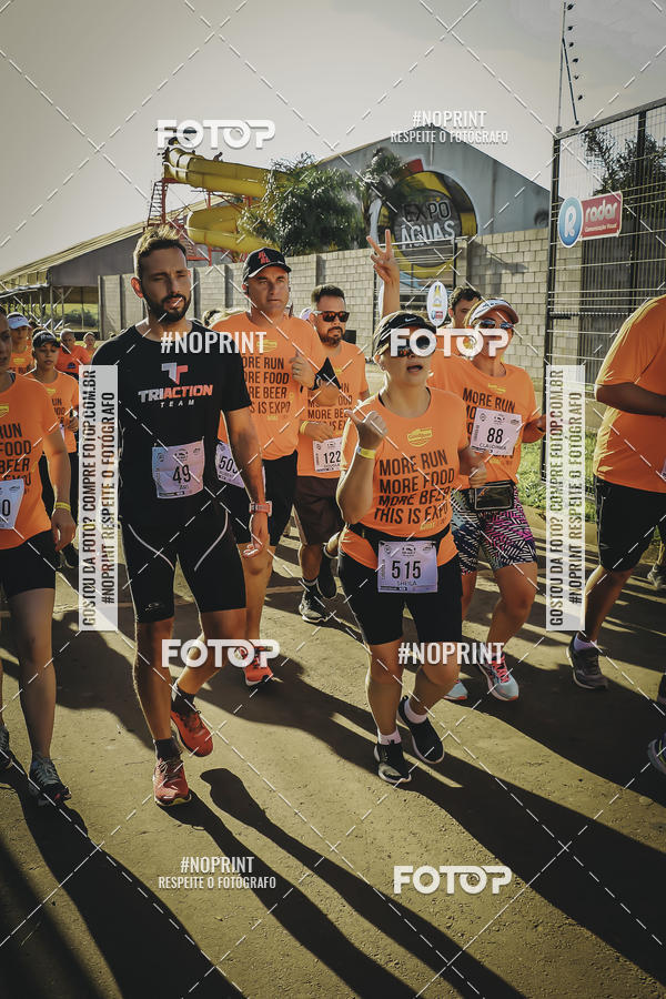 Buy your photos of the event1� Beer Run Expo �guas on Fotop