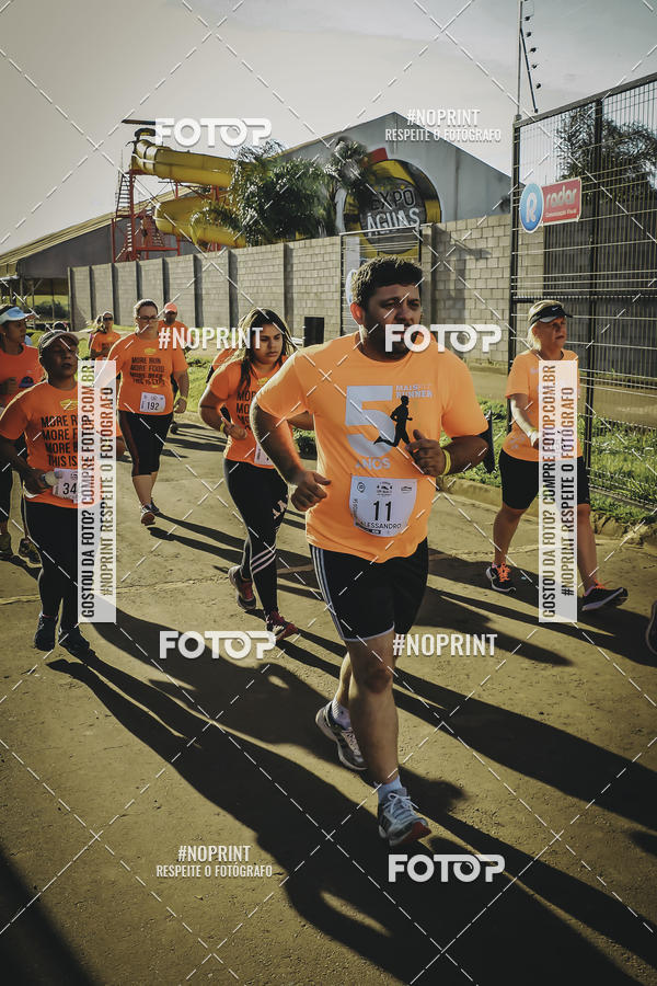 Buy your photos of the event1� Beer Run Expo �guas on Fotop