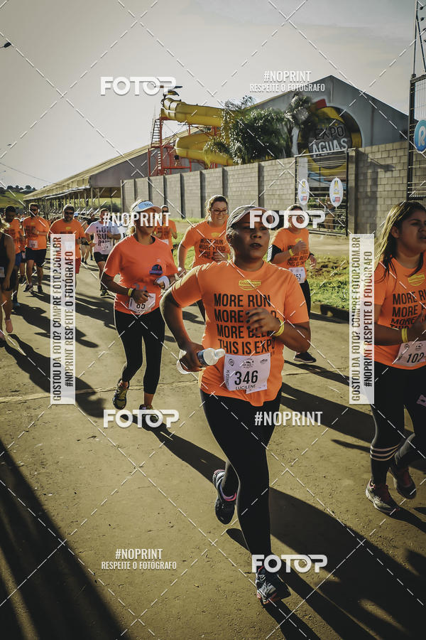Buy your photos of the event1� Beer Run Expo �guas on Fotop