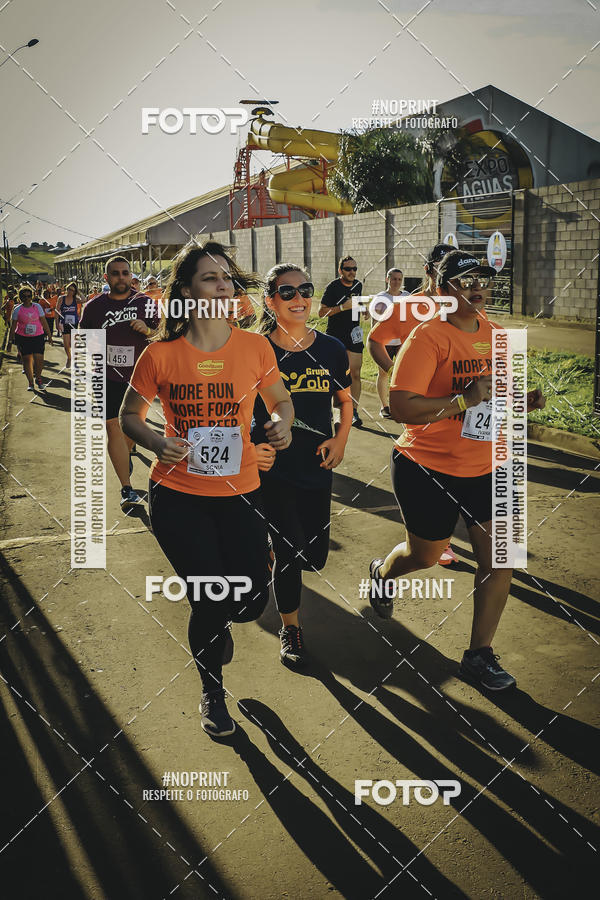 Buy your photos of the event1� Beer Run Expo �guas on Fotop
