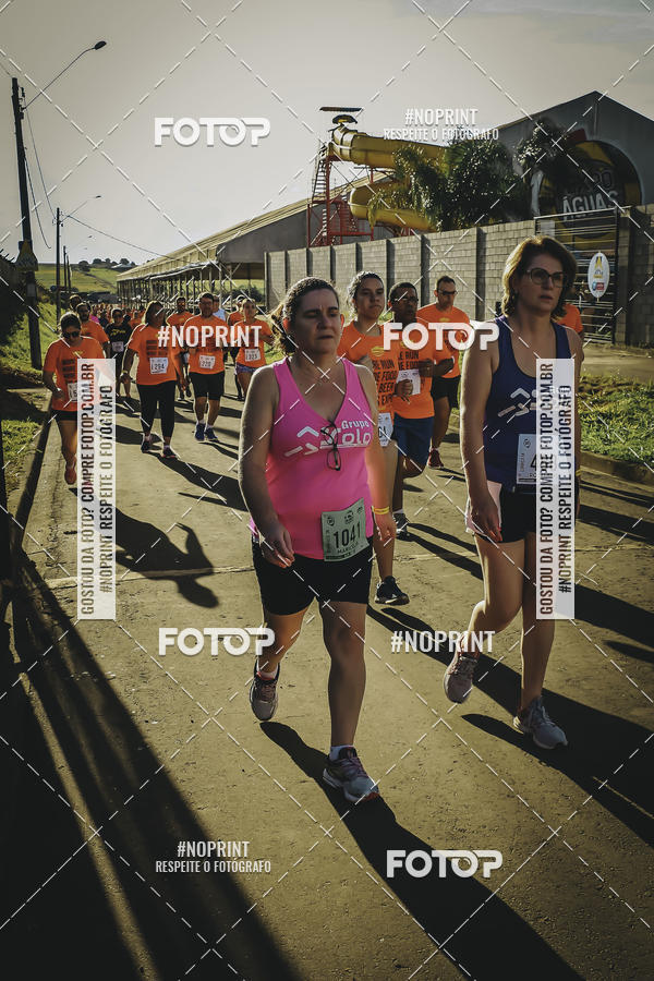 Buy your photos of the event1� Beer Run Expo �guas on Fotop