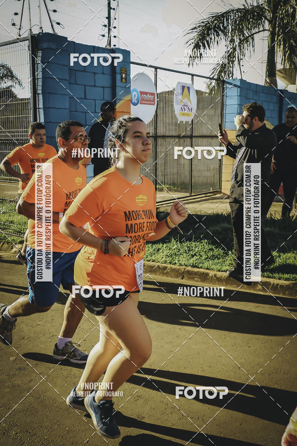 Buy your photos of the event1� Beer Run Expo �guas on Fotop