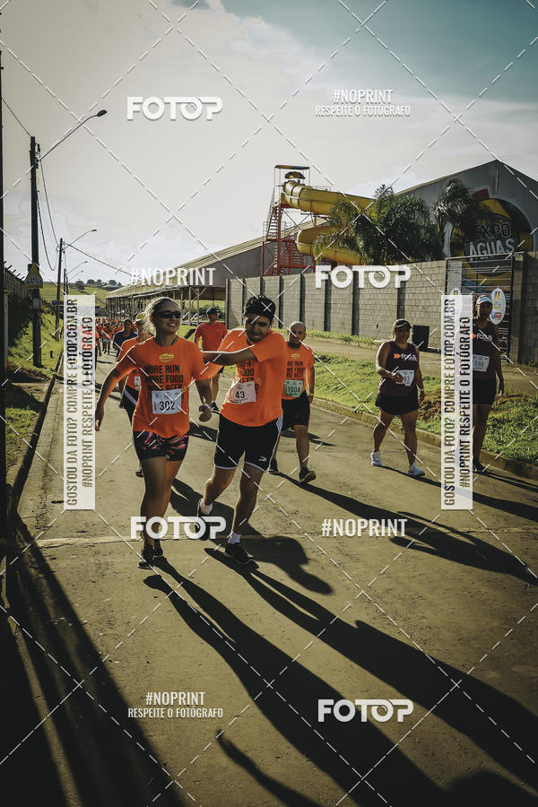 Buy your photos of the event1� Beer Run Expo �guas on Fotop