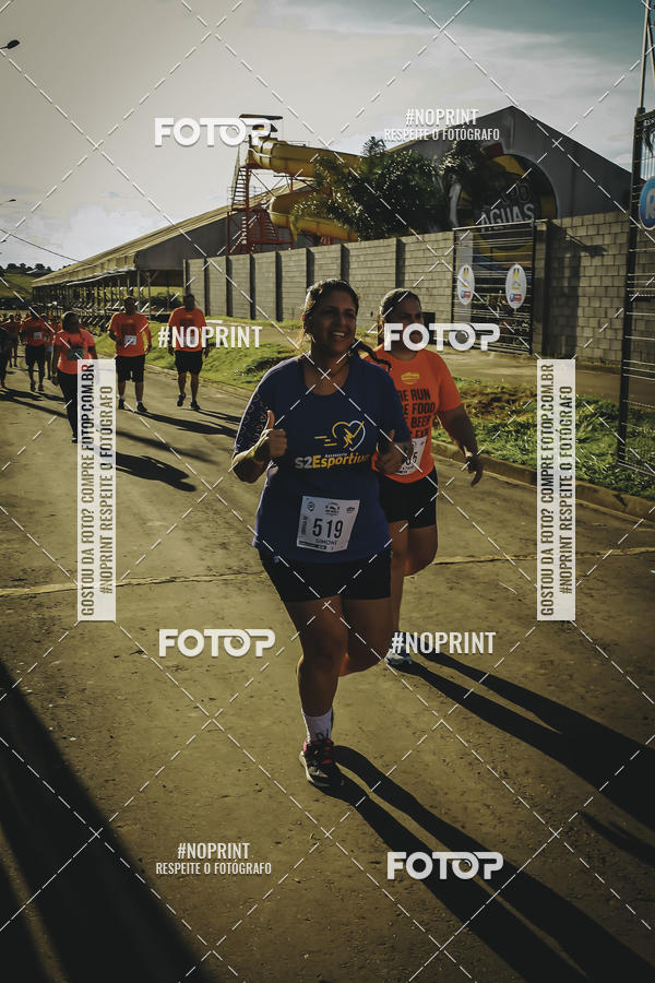 Buy your photos of the event1� Beer Run Expo �guas on Fotop