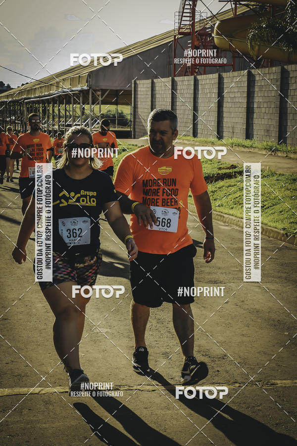 Buy your photos of the event1� Beer Run Expo �guas on Fotop