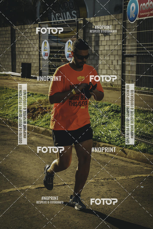 Buy your photos of the event1� Beer Run Expo �guas on Fotop