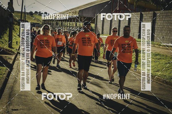 Buy your photos of the event1� Beer Run Expo �guas on Fotop