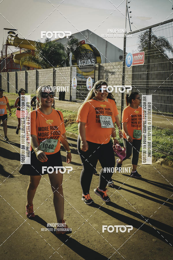 Buy your photos of the event1� Beer Run Expo �guas on Fotop