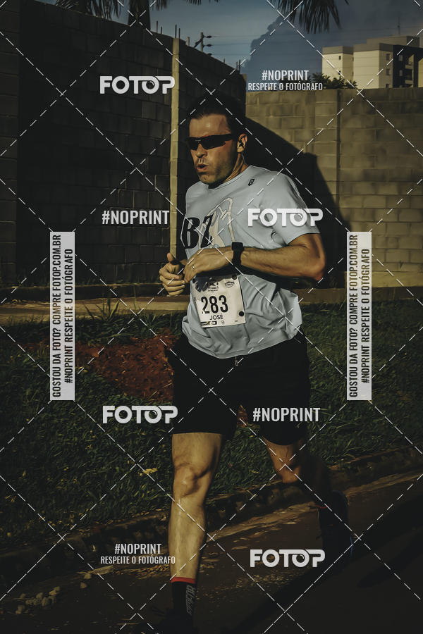 Buy your photos of the event1� Beer Run Expo �guas on Fotop