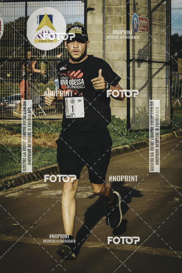 Buy your photos of the event1� Beer Run Expo �guas on Fotop