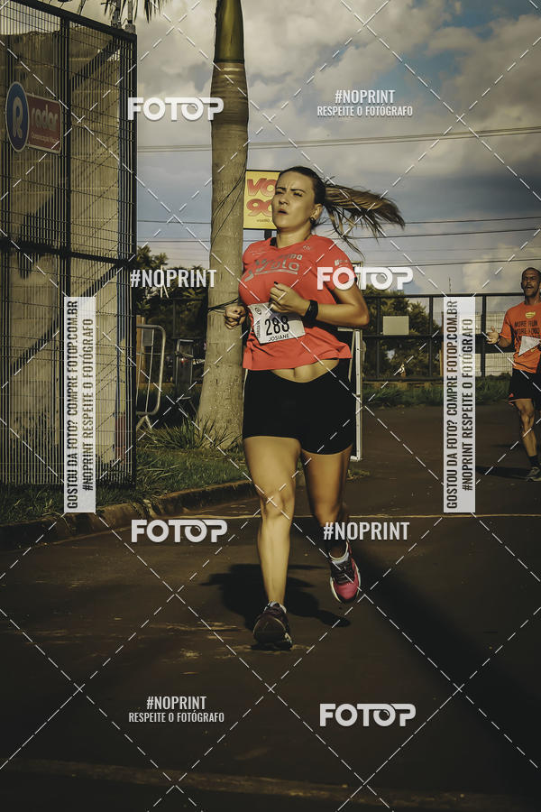 Buy your photos of the event1� Beer Run Expo �guas on Fotop