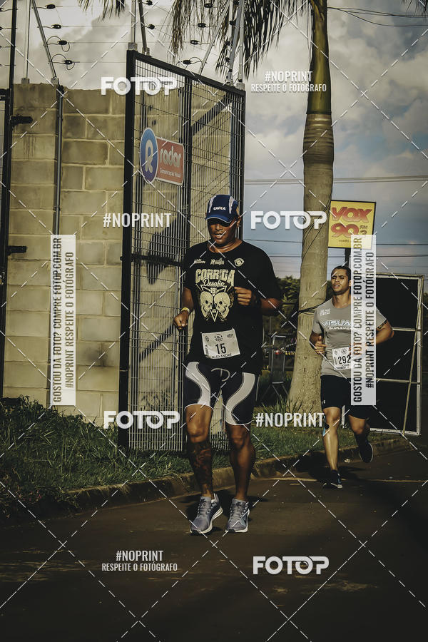 Buy your photos of the event1� Beer Run Expo �guas on Fotop