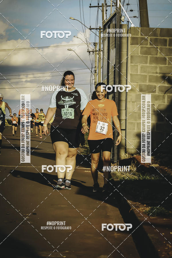 Buy your photos of the event1� Beer Run Expo �guas on Fotop