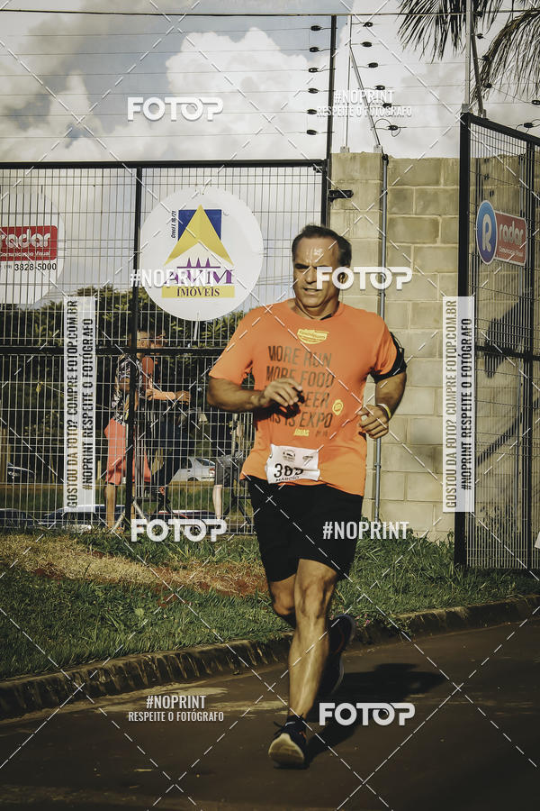 Buy your photos of the event1� Beer Run Expo �guas on Fotop