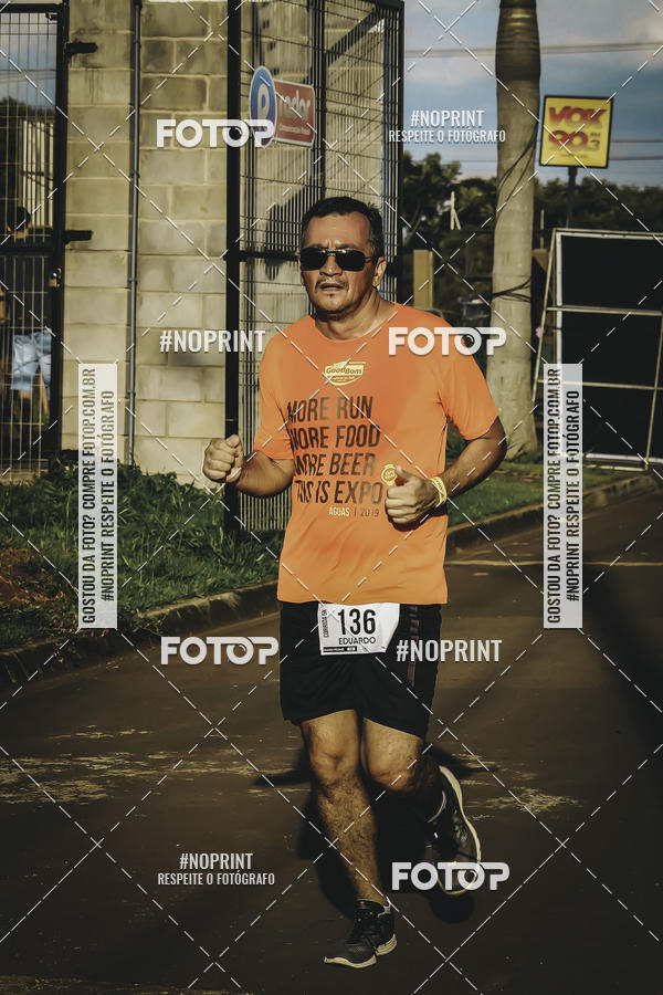 Buy your photos of the event1� Beer Run Expo �guas on Fotop
