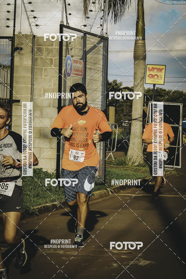 Buy your photos of the event1� Beer Run Expo �guas on Fotop