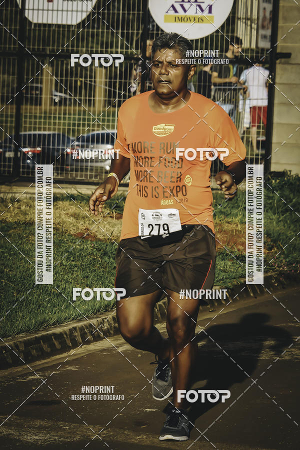 Buy your photos of the event1� Beer Run Expo �guas on Fotop